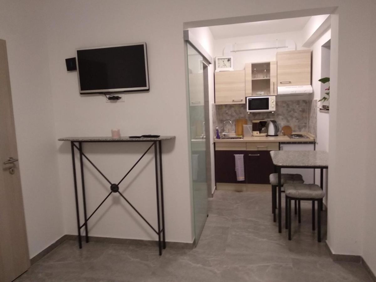 Apartament Apartmaji Lejardin Škofljica Zewnętrze zdjęcie